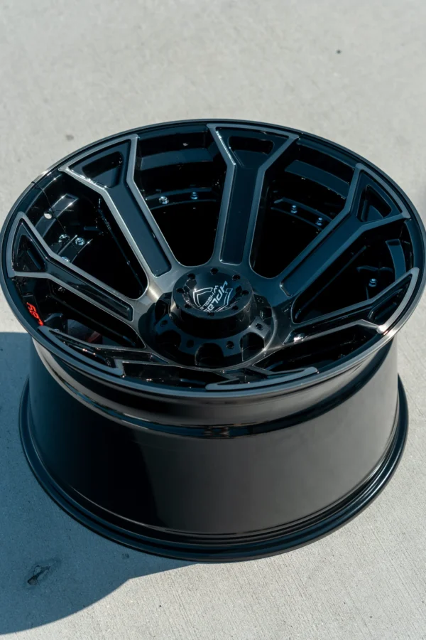 4PLAY WHEELS 4P70 22X12 1 scaled 1 600x900